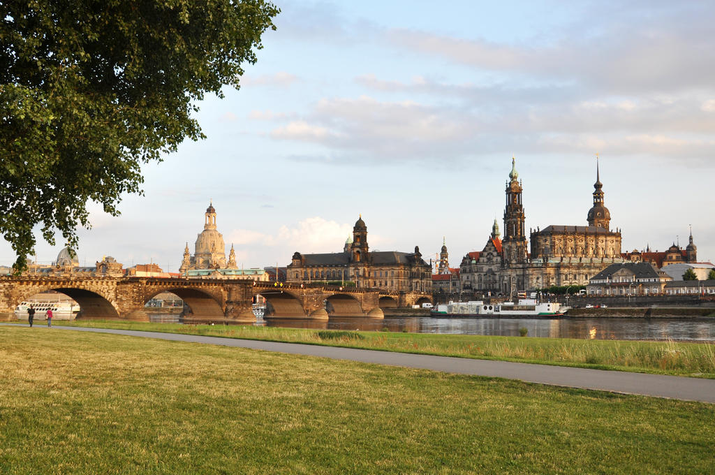 Best Western Macrander Hotel Dresden Exterior foto